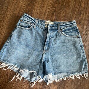 Abercrombie Curve Love high rise 90s relaxed cut off